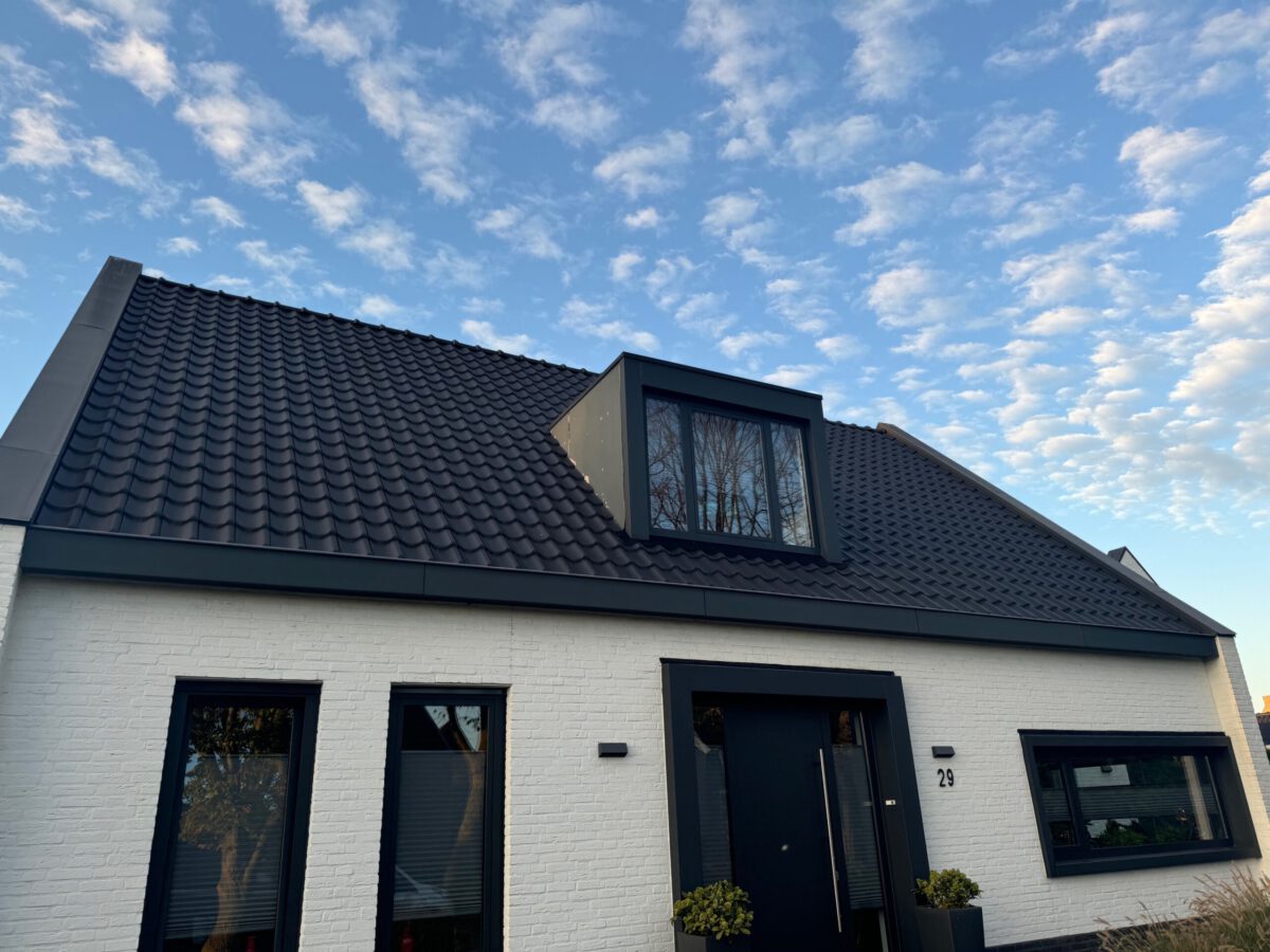 Dakkapel schilderen Weert